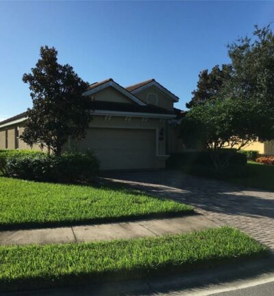 Stunning Lakefront home available for rent