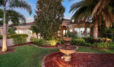 8308 Heritage Grand Place